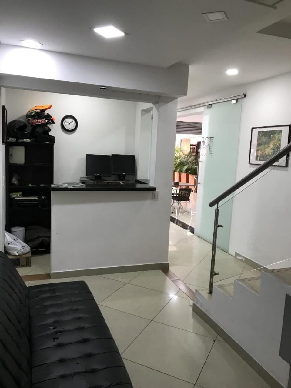 Apartaestudios Laureles Medellín Kültér fotó